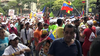 “Saldrán derrotados”, dice líder chavista en marcha contra EEUU