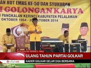 Warga Rayakan HUT Emas Partai Golkar
