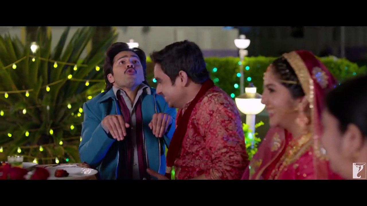 Sui Dhaaga - Made in India _ Official Trailer _ Varun Dhawan _ Anushka Sharma _ Releasing 28th Sept ( 720 X 1280 )