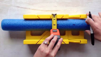 How To Make A Pool Noodle Topiary | `7C DIY with 7-Sec Crafts