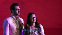 Esha Deol,Bharat Takhtani Unveil TV Series Kasautii Zindagi Kay 2 23Feet Statue Of Love