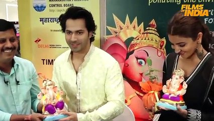 In spite of getting injured Anushka Sharma attended the Gapnapti Papa Event