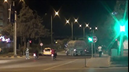 Sınır Hattına Sevkiyat Sürüyor