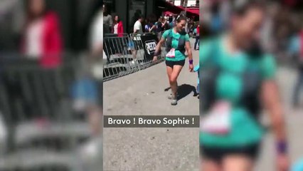 "Si vous devenez maman, vous ne devez pas changer" : le message positif de cette traileuse qui a allaité son fils durant une course