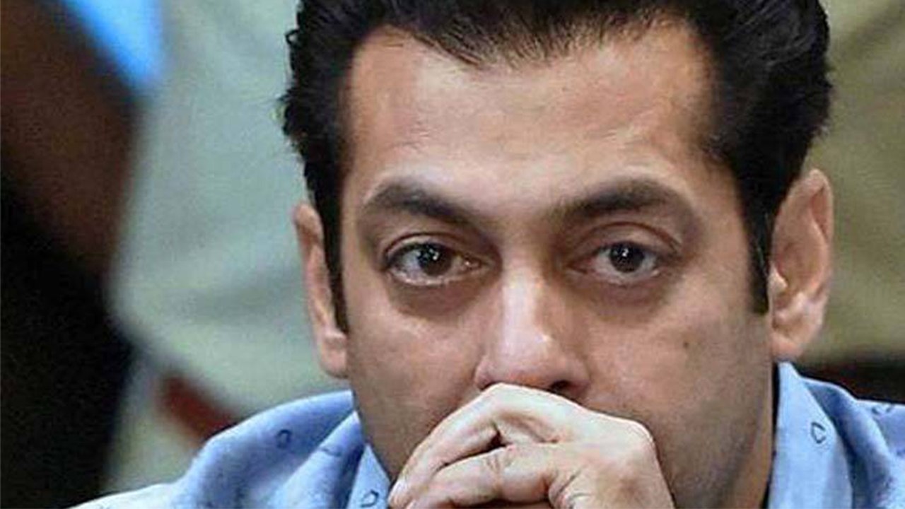 Salman Khan in big TROUBLE, FIR against Loveratri | FilmiBeat