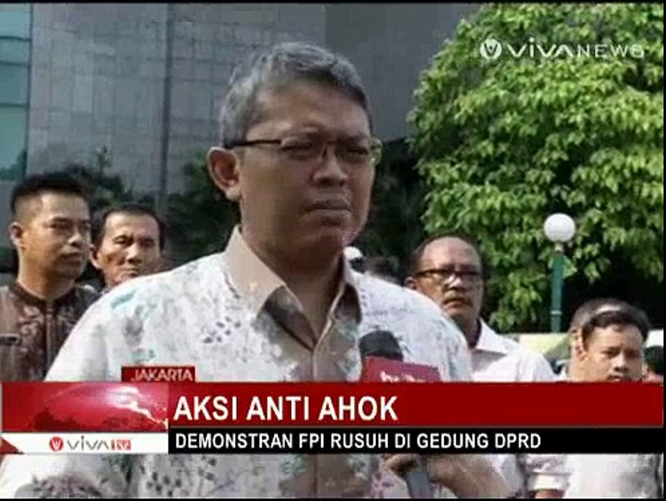 FPI Rusuh di Gedung DPRD