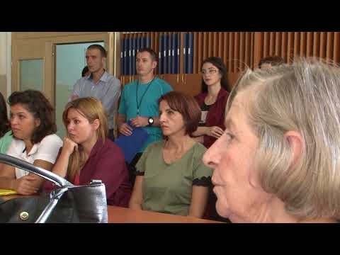 Ardian Gjini viziton shkollën Yll Morina