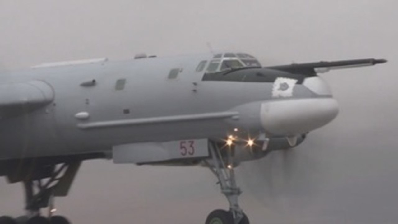 Rusia juega a la guerra cerca del lago Baikal
