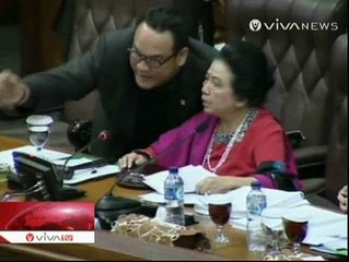 Banjir Interupsi, Sidang Paripurna DPR Gaduh