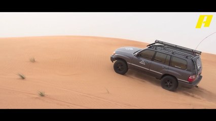 بشار يخوض مغامرة صحراوية في عيش الدور