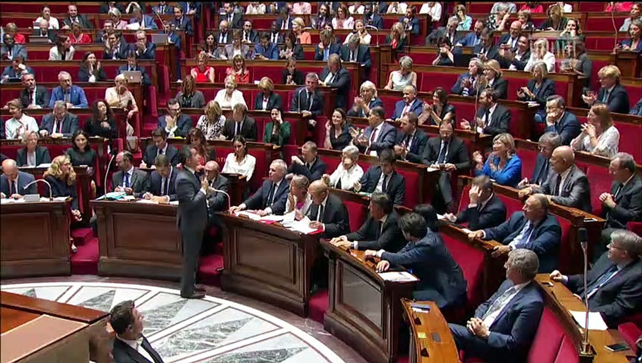 1ère séance : Ouverture de la session extraordinaire ; Questions au Gouvernement ; Élection du Président de l'Assemblée nationale ; Équilibre du secteur agricole et alimentaire (nouvelle lecture) - Mercredi 12 septembre 2018