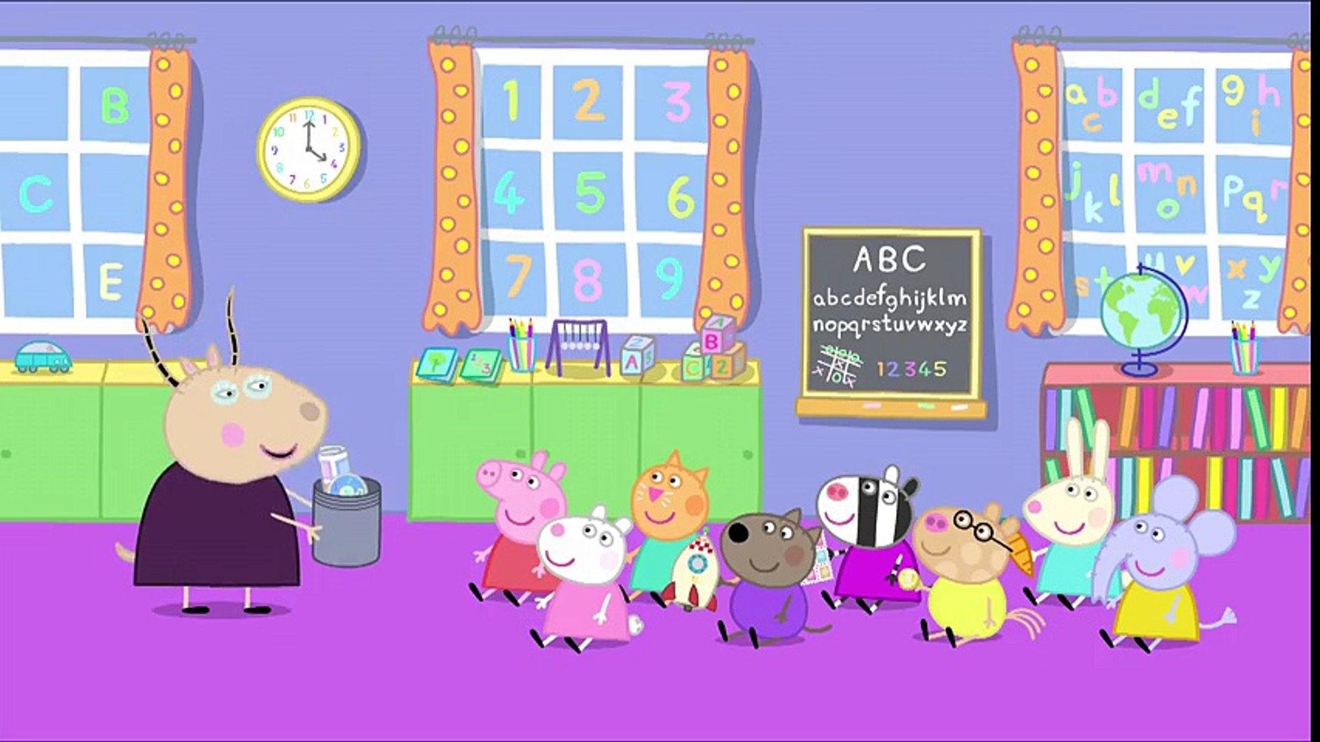 Peppa on sale pig classroom