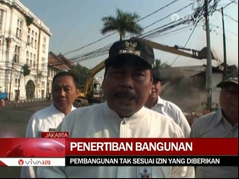 Satpol PP Jakbar Bongkar Tiga Bangunan yang Menyalahi Izin