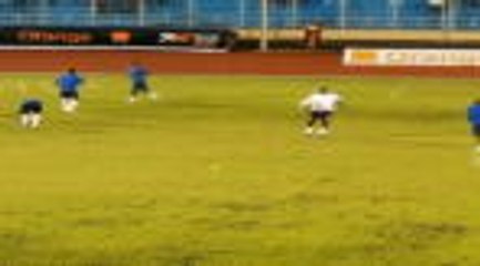 لقطة: كرة قدم: رئيس دولة أم لاعب؟ جورج وياه يعود إلى المنتخب كرمى لعيون ليبيريا