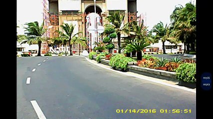 This is the five intersection of Gumul Kediri, not the Arc de Triomphe Paris