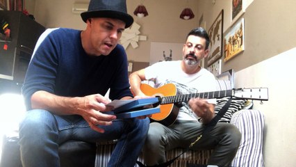 Niccolò Agliardi: Esce l'antologia 'Resto', ascolta 'Johnny' in versione #NoFilter