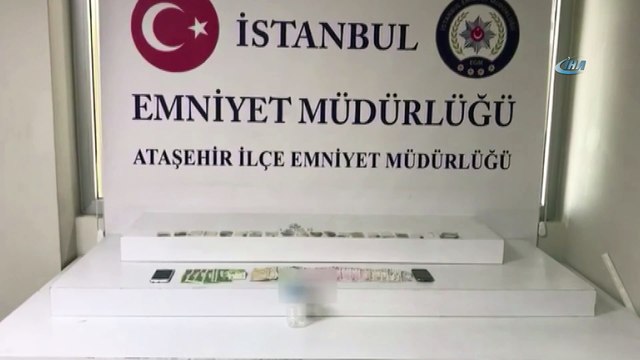 İstanbul polisinden uyuşturucu tacirlerine operasyon: 2 gözaltı