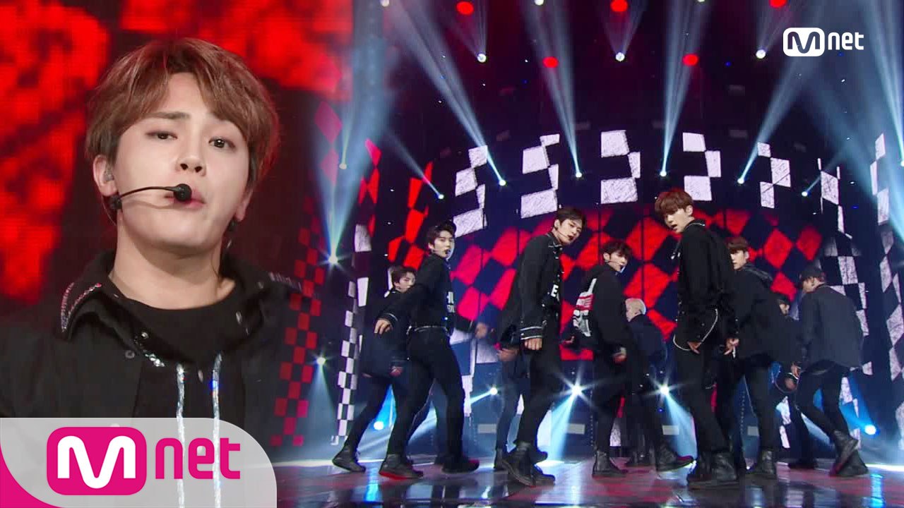 빈틈없는 비주얼! ′더보이즈′의 ′Right Here′ 무대