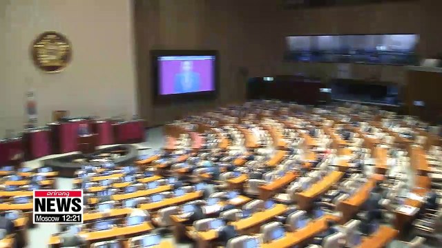 Lawmakers face off on economic policies at Q&A session