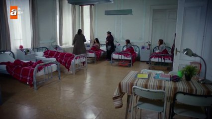 Ünlü olmak zor! - Kırgın Çiçekler 64.Bölüm