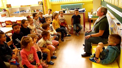 « Ohé ! C’est la rentrée ! » chantent les enfants de Neufchâteau