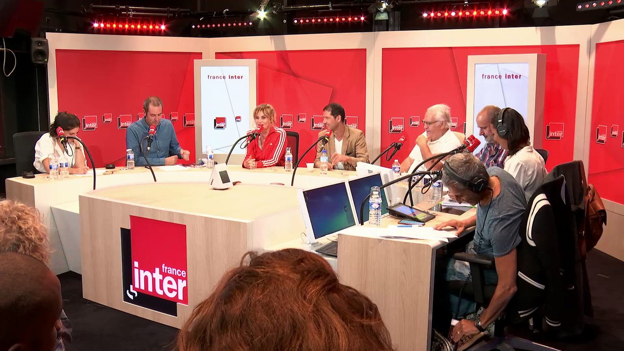 François Hollande ne se voit pas comme nous on le voit - Tanguy Pastureau maltraite l'info