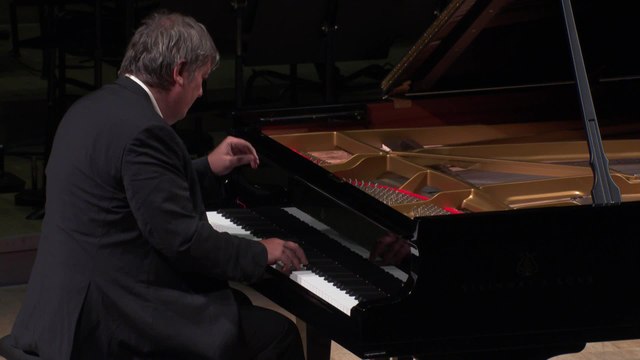 Medtner : Sonate pour piano op.38 n°1 Reminiscenza (Boris Berezovsky)