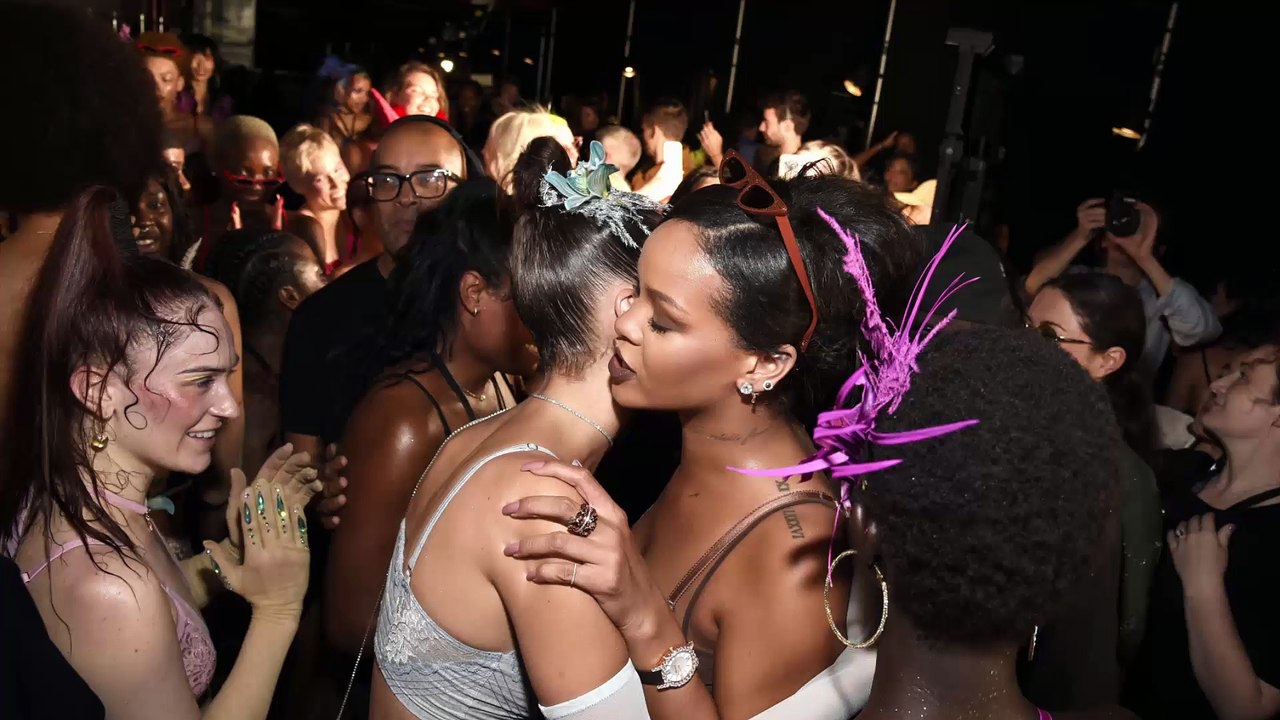 Rihanna : Son défilé complètement déjanté à la Fashion Week de New York