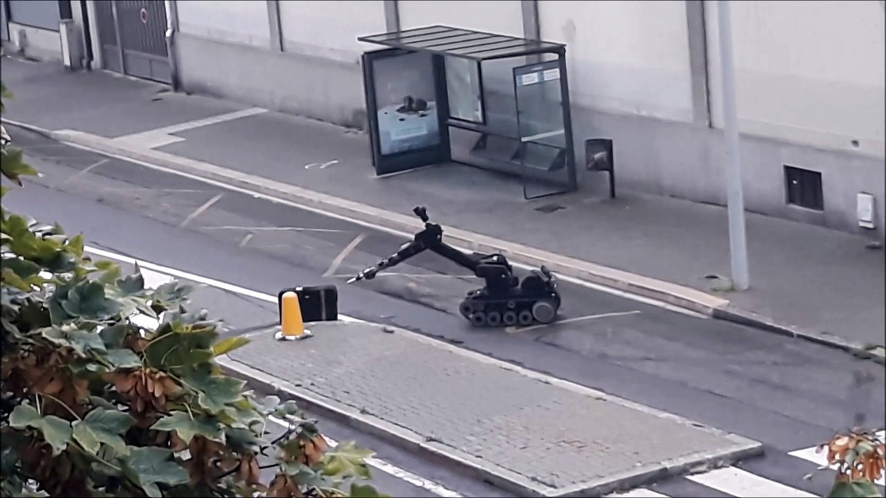 Strasbourg : un robot démineur fait exploser une valise abandonnée