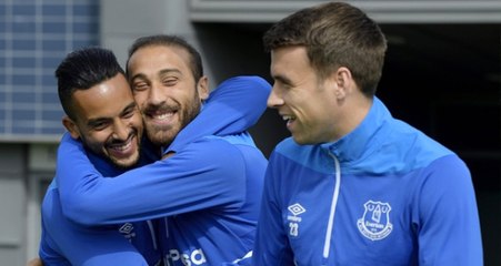 Everton'ın Eski Futbolcusu Kevin Campbell'dan Cenk Tosun'a Övgü Dolu Sözler