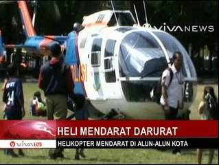 Mendarat di Alun-alun, Helikopter Jadi Tontonan Warga