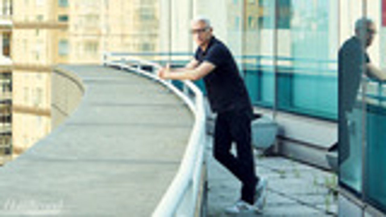 Anderson Cooper Says Early Loss and Grief in His Life Drew Him to War Zone Coverage