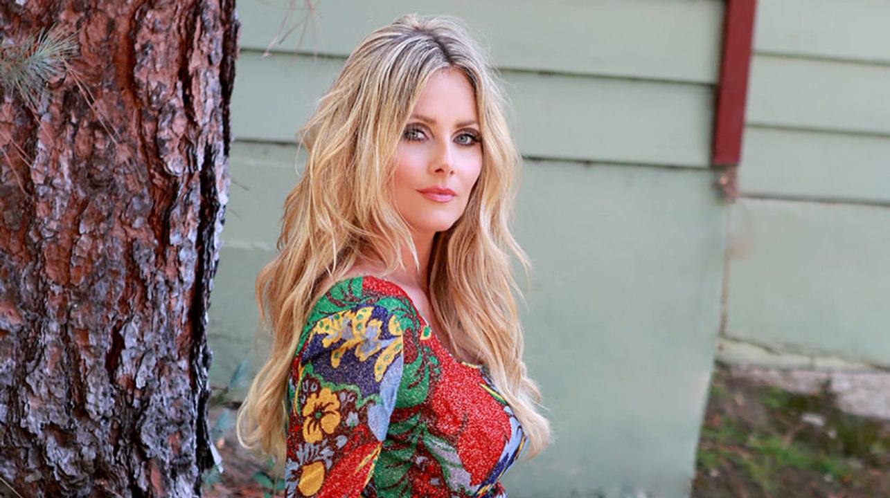 60s Sharon Tate Makeup Tutorial