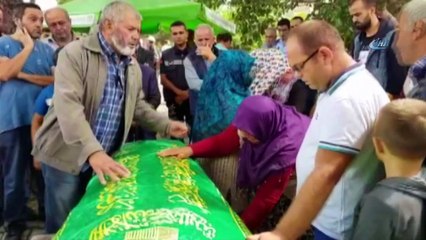 Kale direğinin üstüne düşmesi sonucu hayatını kaybeden Muharrem Ege toprağa verildi