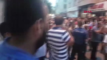 Bursa'da Suriyelilerin Kahvehane Sahibine Saldırması 300 Kişilik Kalabalık S