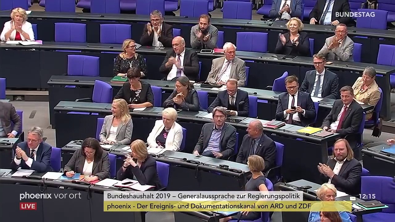 AfD-Fraktion verlässt Bundestag bei Rede von Johannes Kahrs, SPD, am 12.09.18