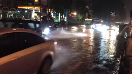 İstanbul'da Yağış Etkili Oluyor (1)