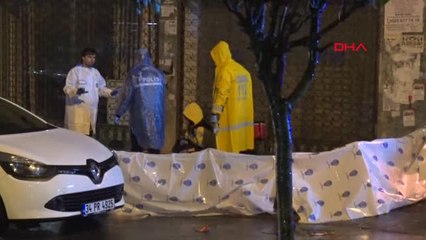 İstanbul Zeytinburnu'nda Afganistan Uyruklu Bir Genç Boğazı Kesilerek Öldürüldü