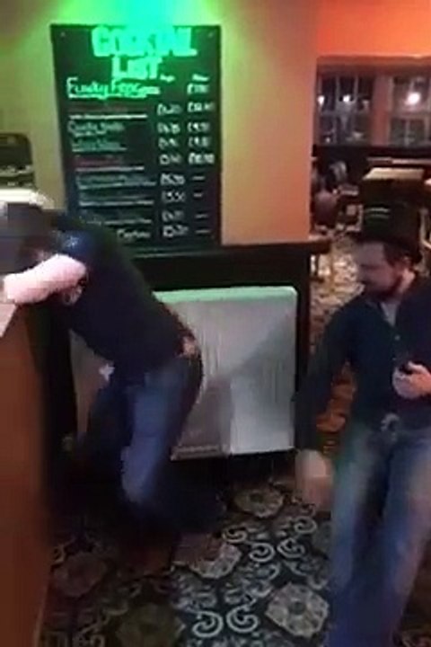 Les pires Fails de gens ivres...  (compilation vidéo)