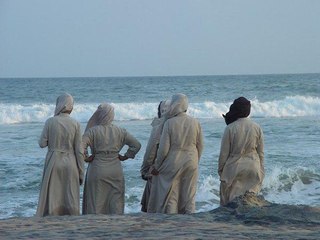 കന്യാസ്ത്രീകളോടുള്ള സഭയുടെ മനോഭാവത്തെപ്പറ്റി ഹരിത തമ്പി | Oneindia Malayalam