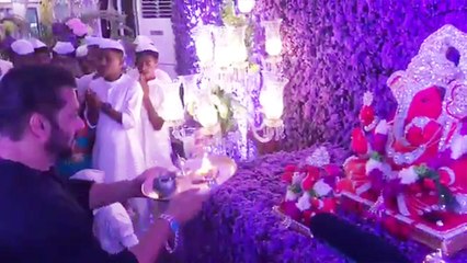 Salman Khan's Ganpati Celebration inside puja video with family | FilmiBeat
