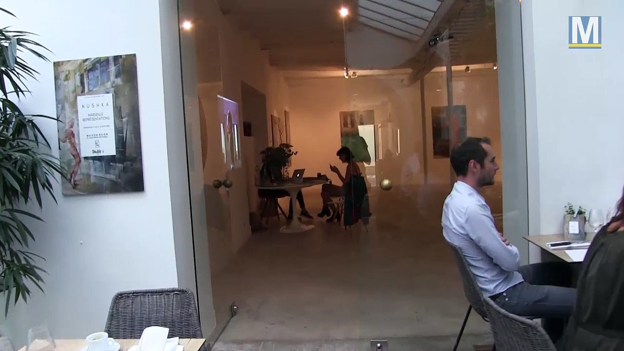 Nushka expose à la maison Buon