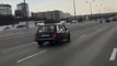 Une conductrice ivre tente d'échapper à la police en pleine autoroute