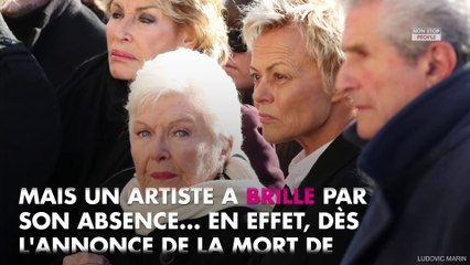 Johnny Hallyday : Charles Aznavour tenu éloigné du rockeur, sa triste révélation