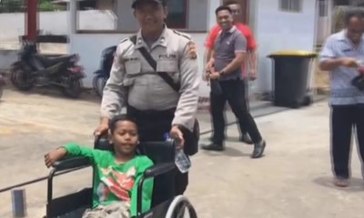 Polisi Sisihkan Gaji Untuk Bantu Anak Difabel