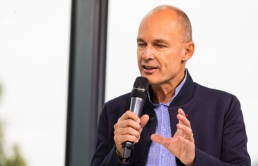 VIDEO. Bertrand Piccard à Grand-Est numérique : "Préserver l'environnement et la rentabilité économique, c'est faisable!"