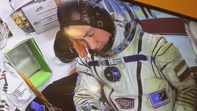 Los miembros de la expedición de Roscosmos a la EEI afrontan su último examen (V)