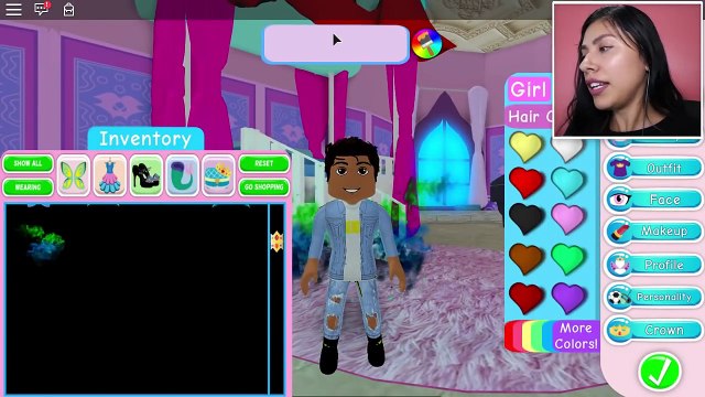 I TURNED INTO A BOY & PRANKED THE GIRLS IN THE DORM! - Roblox - Royale High School