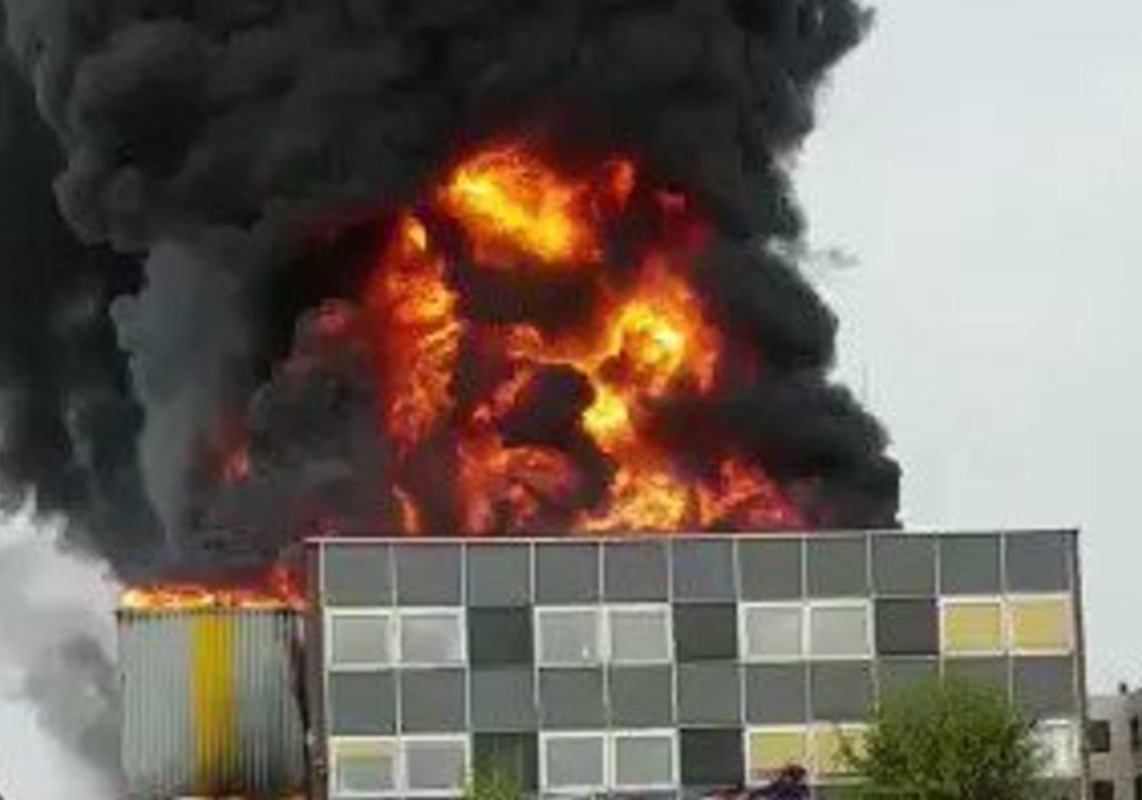 Industrial Fire Sends Large Plume of Smoke Over Luxembourg City