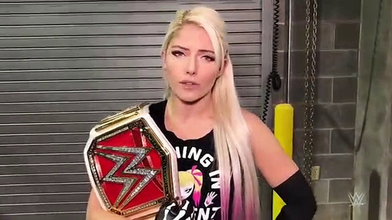 Alexa Bliss disses Ronda Rousey